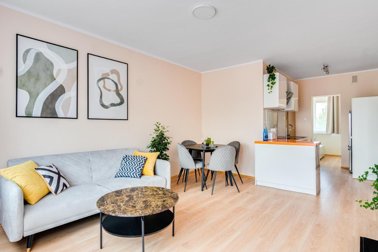 Apartament Sloneczny, Pw Invest Home Kędzierzyn-Koźle Εξωτερικό φωτογραφία